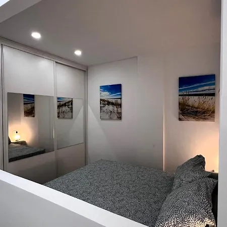 Seaview Estudio דירה